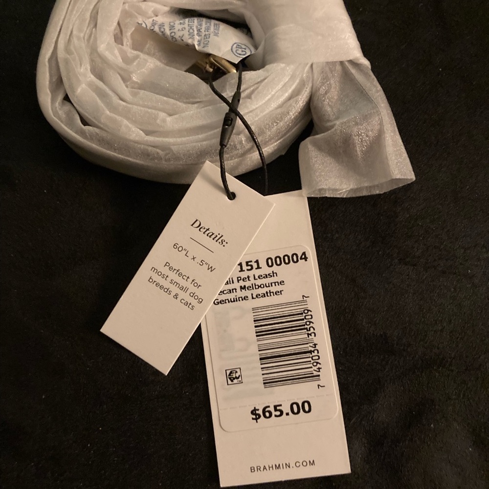 NWT Classic Brahmin Leash